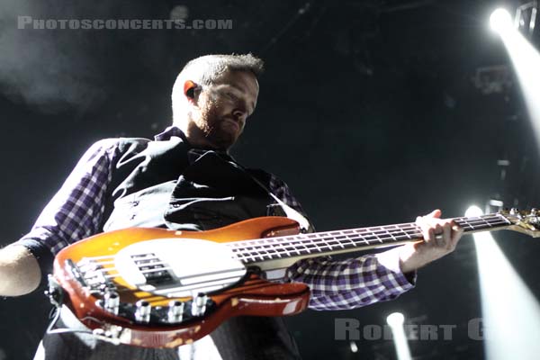 LINKIN PARK - 2010-10-25 - PARIS - Bercy - 